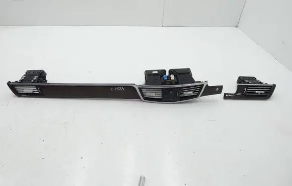 Mercedes-Benz E W212 Dash center air vent grill A2128302554 A2128300254