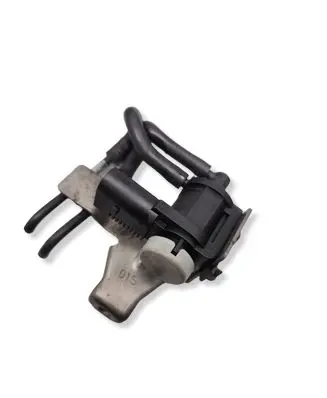 Volkswagen PASSAT B6 Turbo solenoid valve 03L131529