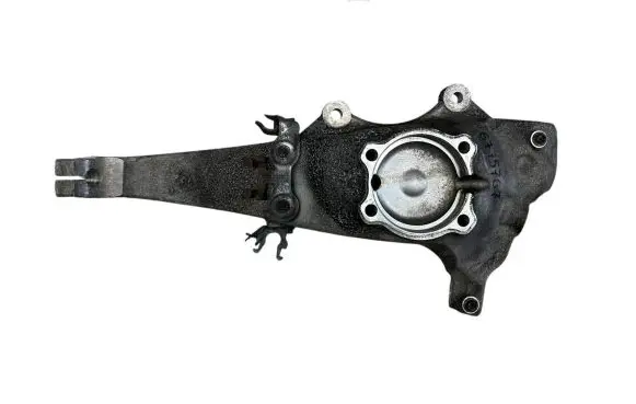 BMW 5 GT F07 Front wheel hub spindle knuckle 6775767 31216775767