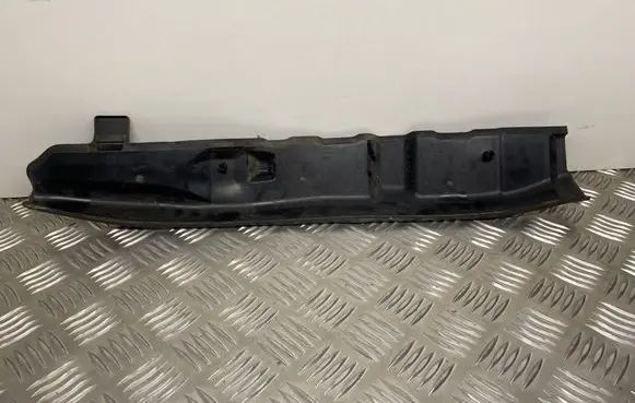 Audi S1 Fender foam support/seal 8X0821112
