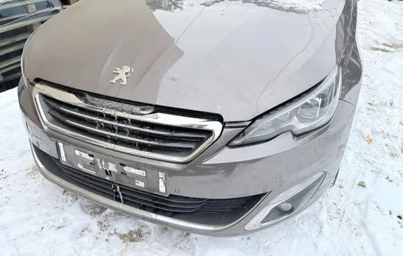 Peugeot 308 Front piece kit 