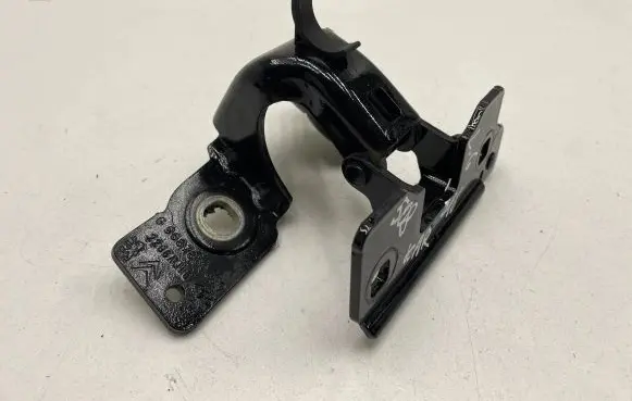Peugeot 508 RXH Tailgate/trunk/boot hinge