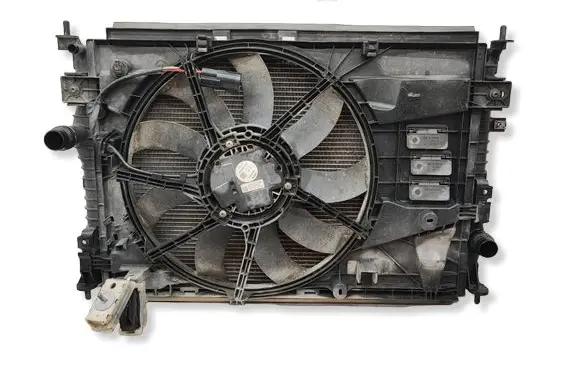 Toyota Proace Radiator set 9816746580 9805897480 9678711180