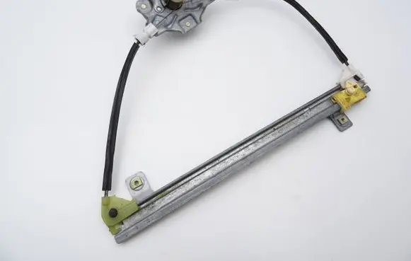Renault Scenic I Rear door manual window regulator 114132