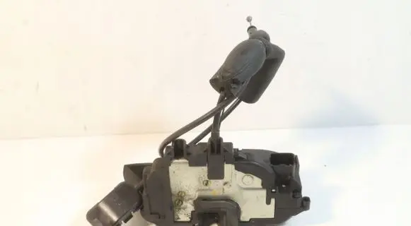 Renault Laguna III Front door lock 805010004R