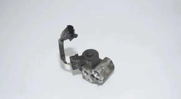 BMW i3 Air conditioning (A/C) expansion valve 9292568 64119292568