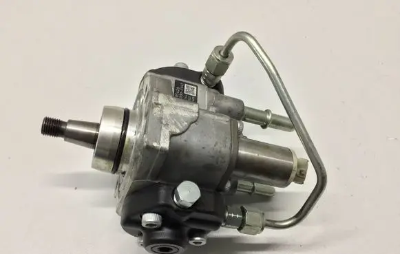 Opel Insignia B Fuel injection high pressure pump 5549426 HU2940002441