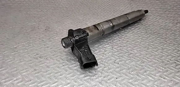 Chrysler Grand Voyager V Fuel injector 15062058F 0445115067