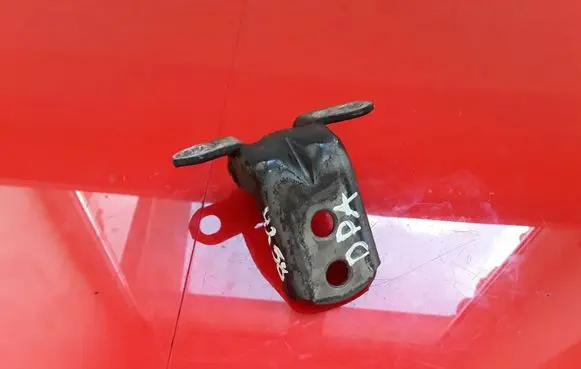 Nissan X-Trail T31 Front door lower hinge NOCODE