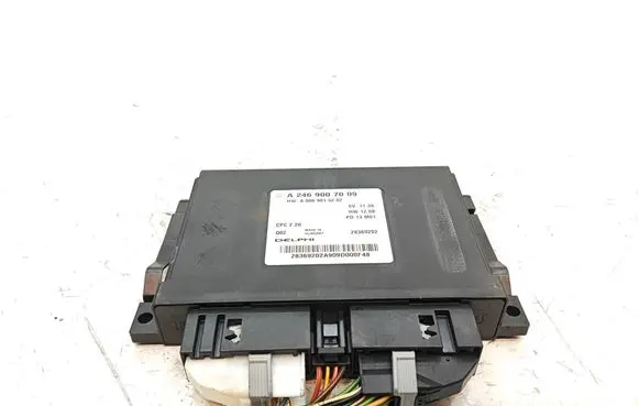 Mercedes-Benz A W176 Gearbox control unit/module A2469007009 28369202