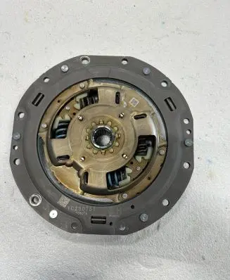 Toyota Yaris XP210 Clutch pressure plate 1C230751