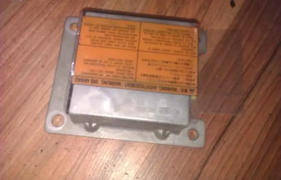 Nissan Almera Airbag control unit/module 285562N100