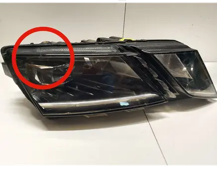 Skoda Octavia Mk3 (5E) Headlight/headlamp 030110423200 5E1941016D LE15A6369