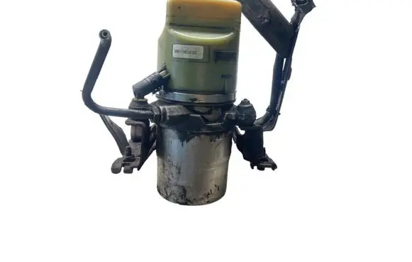 Ford Focus C-MAX Power steering pump 3M513K514DG 1040085011094F