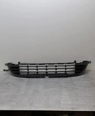 Peugeot 207 Front bumper lower grill 9688074377