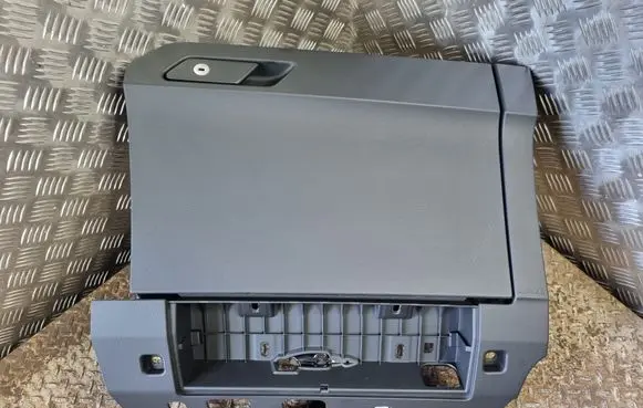 Glove box set
