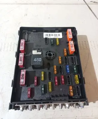 Volkswagen PASSAT B6 Fuse module 3C0937125