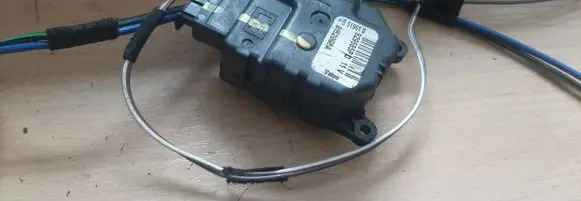 Jeep Cherokee Air flap motor/actuator 929585P