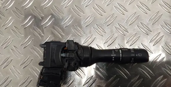 Toyota Verso Wiper control stalk 17F381 05190