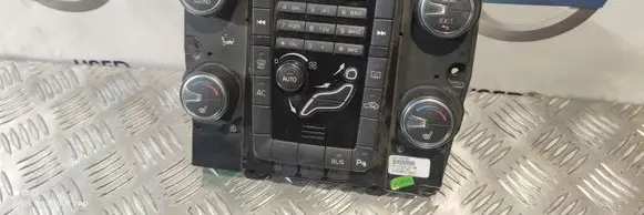 Volvo S60 Climate control unit 30795268