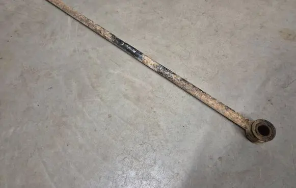 Nissan Patrol Y61 Rear traction arm rod 