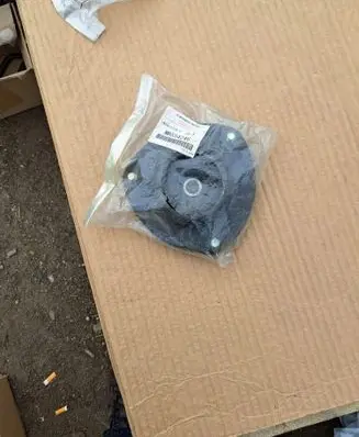 Mitsubishi Galant Front upper strut mount MR554246