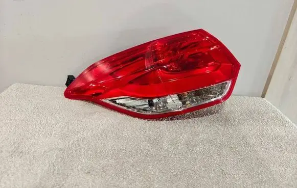 Citroen C4 II Rear/tail lights 9801855380 L90052172