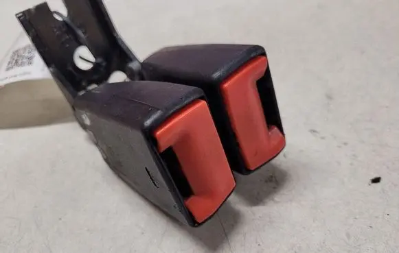 Ford Fiesta Rear seatbelt buckle 34026067A