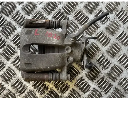 Opel Insignia A Rear brake caliper