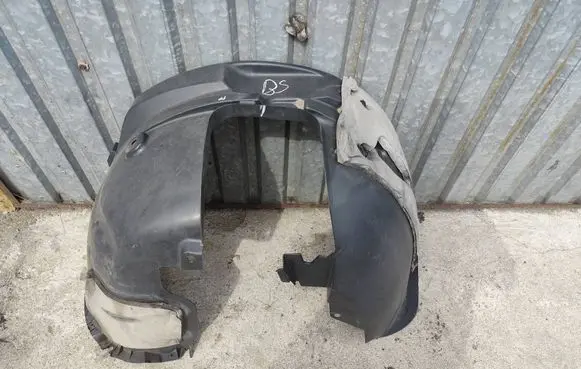 Citroen DS4 Front wheel arch liner splash guards 9688358880 L1020844 9688358980
