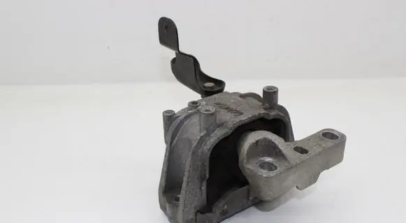 Skoda Superb B6 (3T) Engine mount bracket 1K0199262