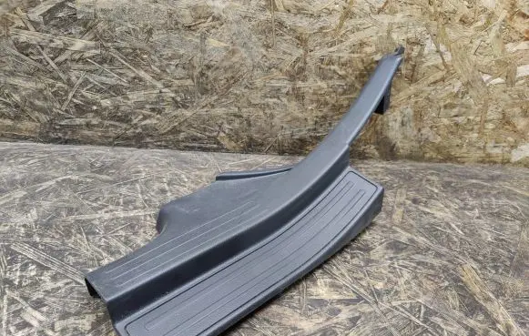Chevrolet Epica Rear sill trim cover 96636965