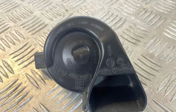 Audi Q5 SQ5 Horn signal 8T0951221