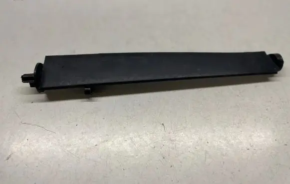 Tesla Model 3 Intercooler air guide/duct channel 109809400C