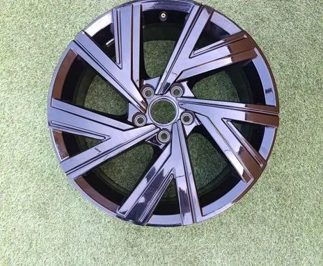 Volkswagen Golf VIII R18 alloy rim 5N0601025AE