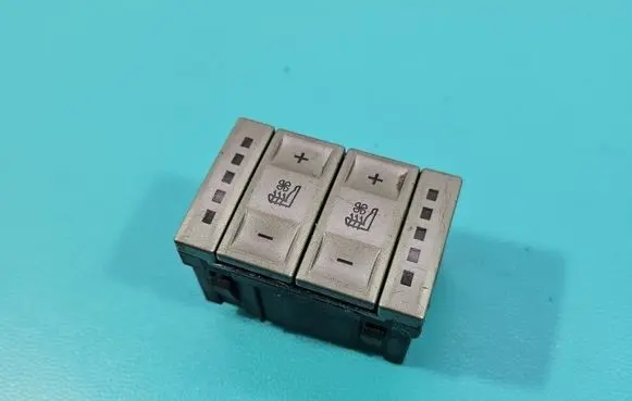 Ford S-MAX Seat control switch 6M2T14D718AC IMPRK1554055