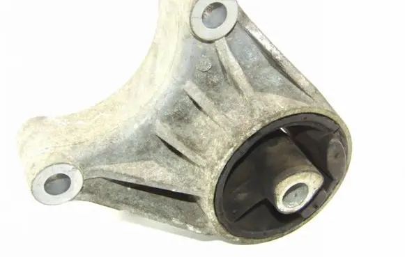 Engine mount bracket