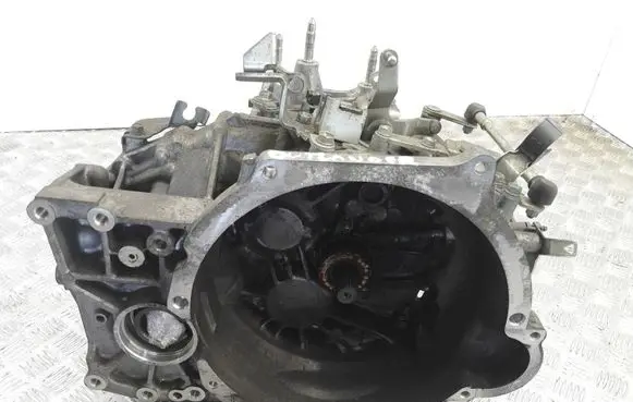 Mitsubishi Outlander Manual 6 speed gearbox W6MBA Y901949