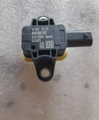 Audi A6 S6 C7 4G Airbag deployment crash/impact sensor 4H0955557