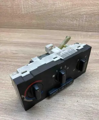 Opel Zafira A Climate control unit 90559839 56341