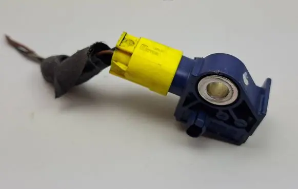 Mercedes-Benz GLK (X204) Airbag deployment crash/impact sensor A2128204926 5WK43872