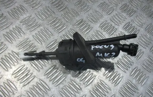 Ford Focus Clutch slave cylinder 
