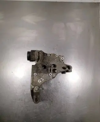 Opel Vectra C Engine mounting bracket 55187918