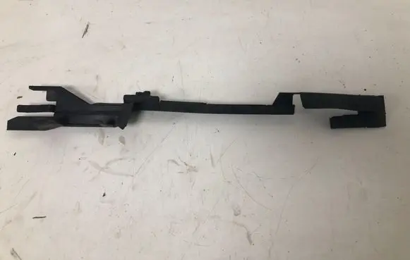 Volkswagen Golf VII Radiator support slam panel bracket 5G0121332H