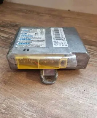Honda CR-V Airbag control unit/module 77960SWAE231M4