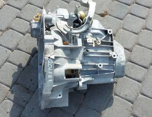 Peugeot 406 Manual 5 speed gearbox 20LE87