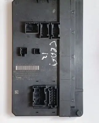 Volkswagen Crafter SAM control unit A9069006701