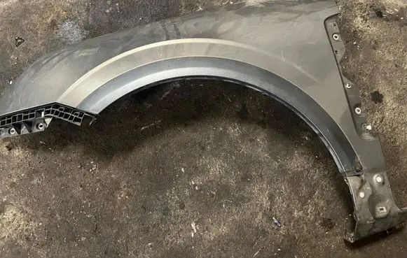 Opel Antara Fender