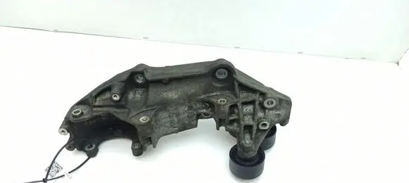 Nissan Primastar Generator/alternator bracket 117103703R