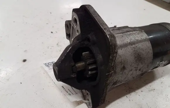 Renault Megane II Starter motor 8200584675A M000T87881